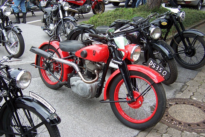 auto0003.jpg